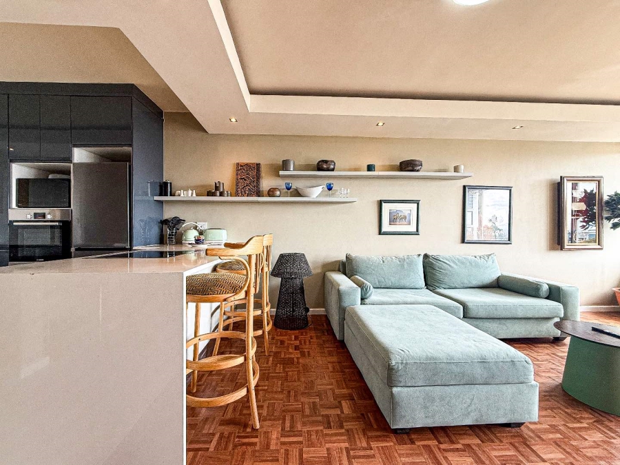 2 Bedroom Property for Sale in Green Point Western Cape